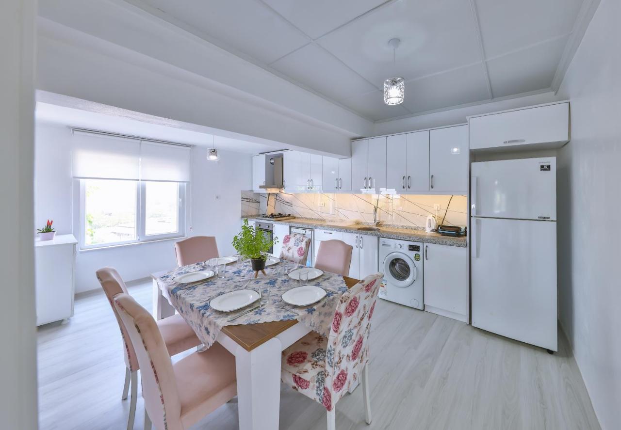 Agach Aparts-Savran Milas Exterior photo