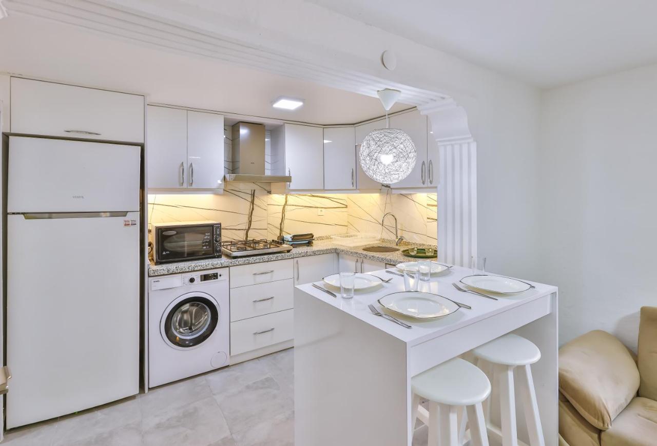 Agach Aparts-Savran Milas Exterior photo