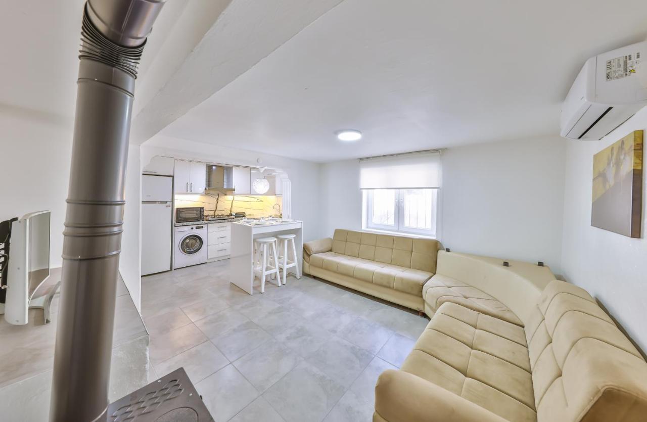 Agach Aparts-Savran Milas Exterior photo